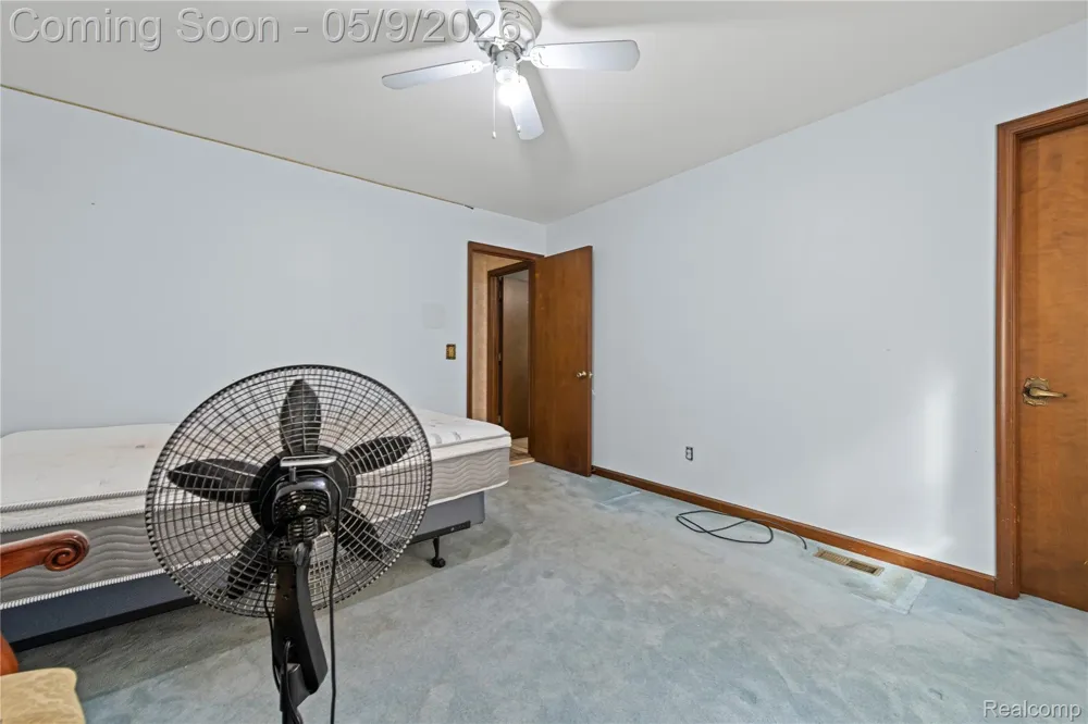 38219 Santa Anna Street Clinton Charter Township, MI 48036