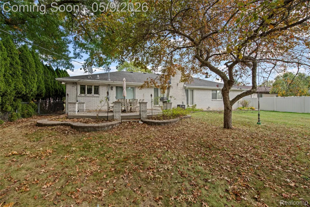 38219 Santa Anna Street Clinton Charter Township, MI 48036