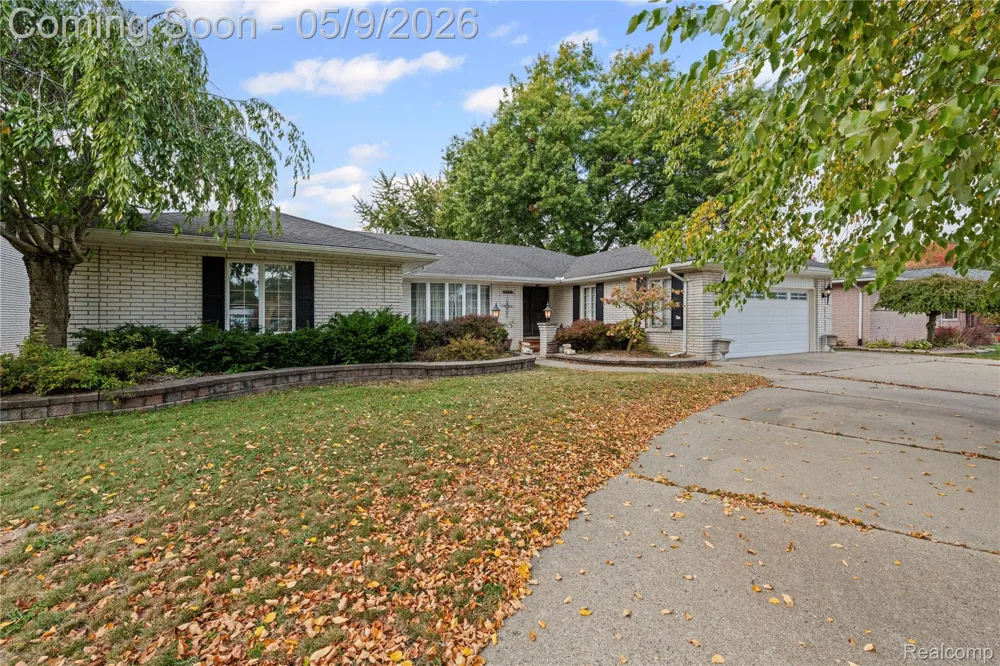 38219 Santa Anna Street Clinton Charter Township, MI 48036
