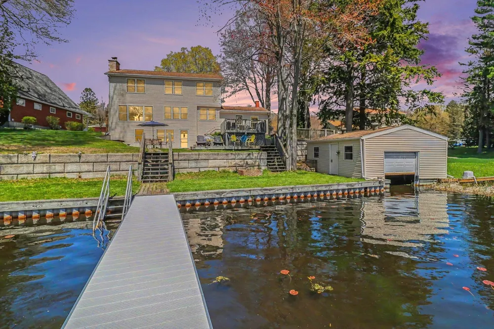 6875 W Illinois Street Hamlin Township, MI 49431