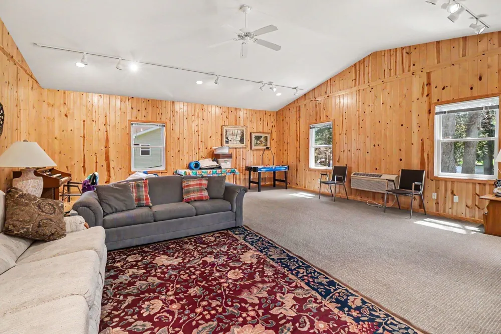 6875 W Illinois Street Hamlin Township, MI 49431