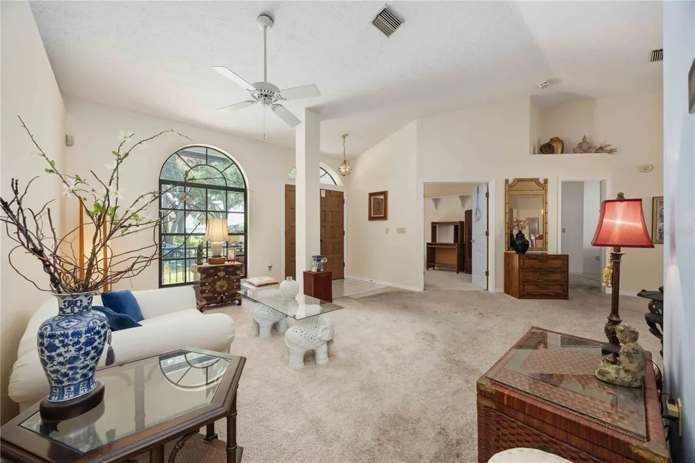 5235 POST LANE Lakeland, FL 33809