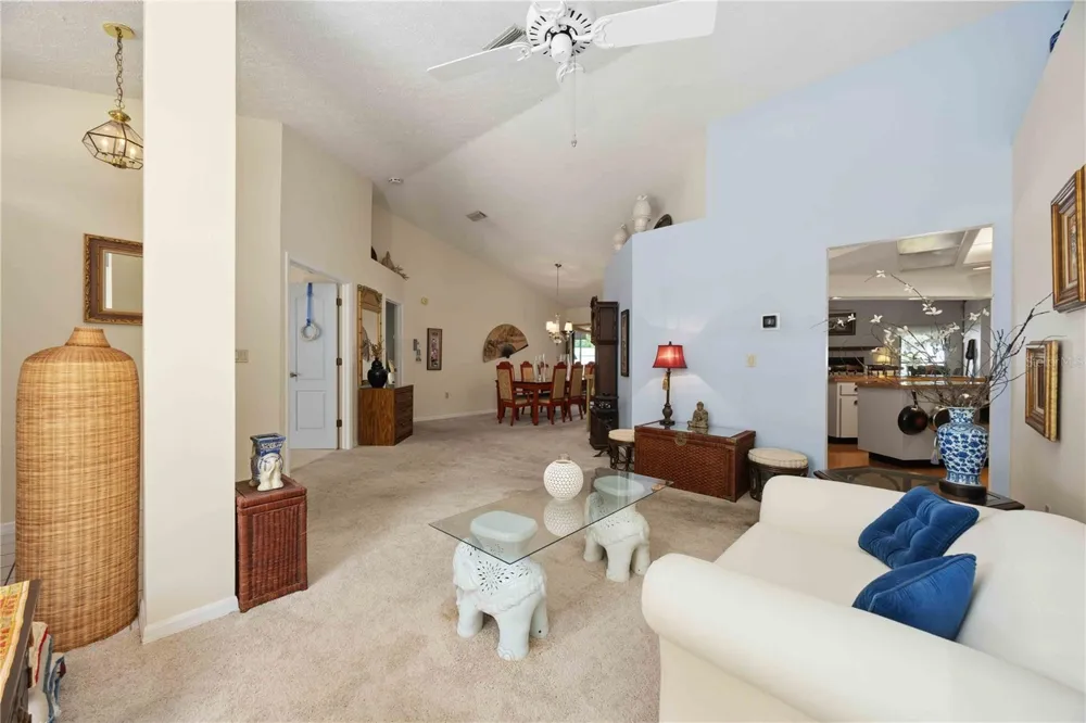5235 POST LANE Lakeland, FL 33809