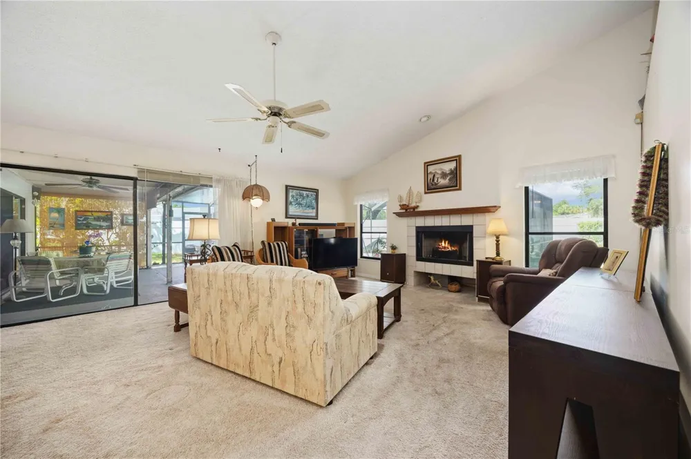 5235 POST LANE Lakeland, FL 33809