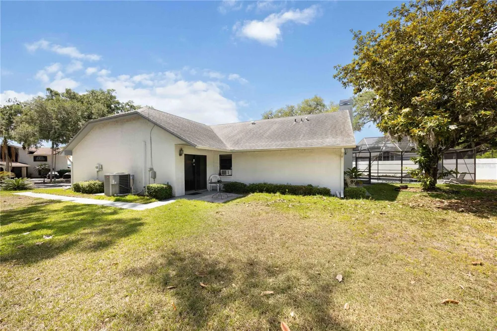 5235 POST LANE Lakeland, FL 33809
