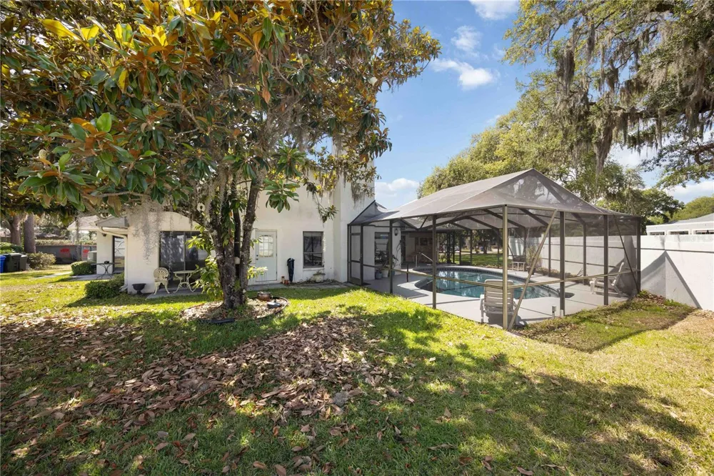 5235 POST LANE Lakeland, FL 33809