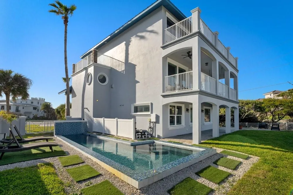2 MAR AZUL Ponce Inlet, FL 32127