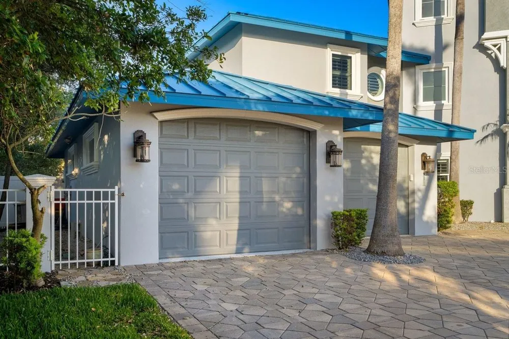 2 MAR AZUL Ponce Inlet, FL 32127