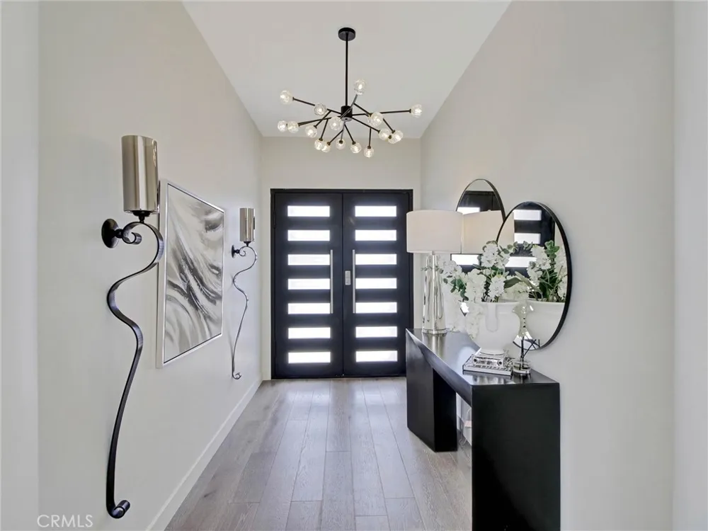4557 Don Timoteo Drive Los Angeles, CA 90008