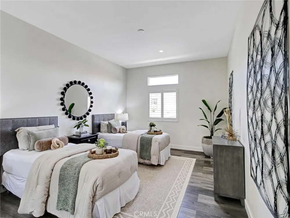 4557 Don Timoteo Drive Los Angeles, CA 90008