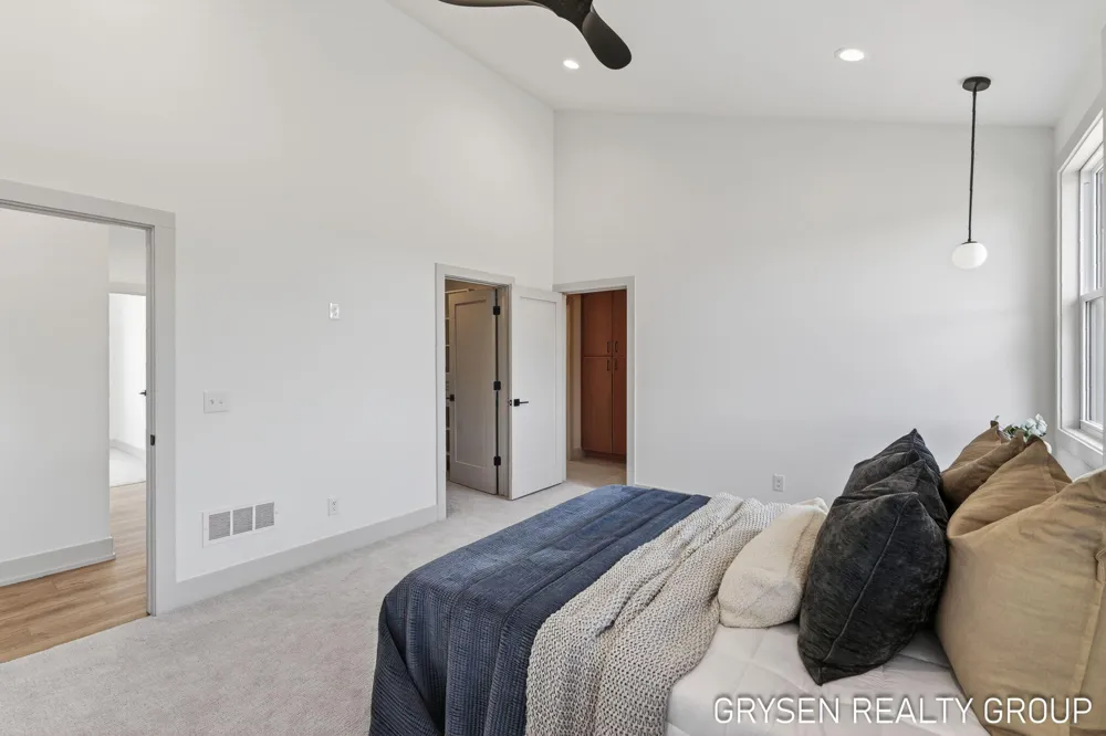 8561 Bosque Drive SE Caledonia, MI 49316