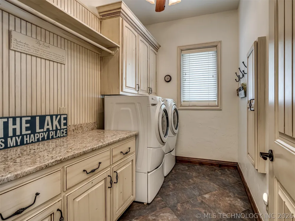 31709 S 600 PLACE Grove, OK 74344