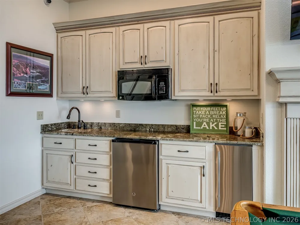 31709 S 600 PLACE Grove, OK 74344