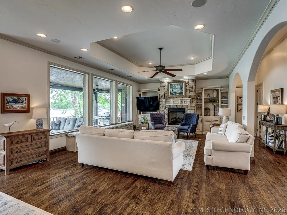 31709 S 600 PLACE Grove, OK 74344