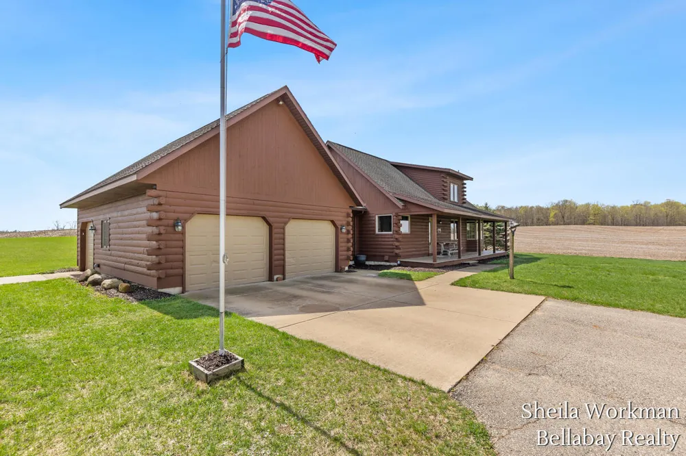 7320 100th Street SE Caledonia Township, MI 49316