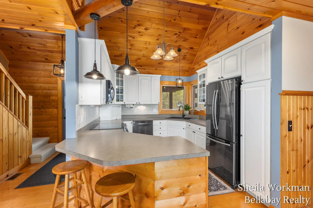 7320 100th Street SE Caledonia Township, MI 49316