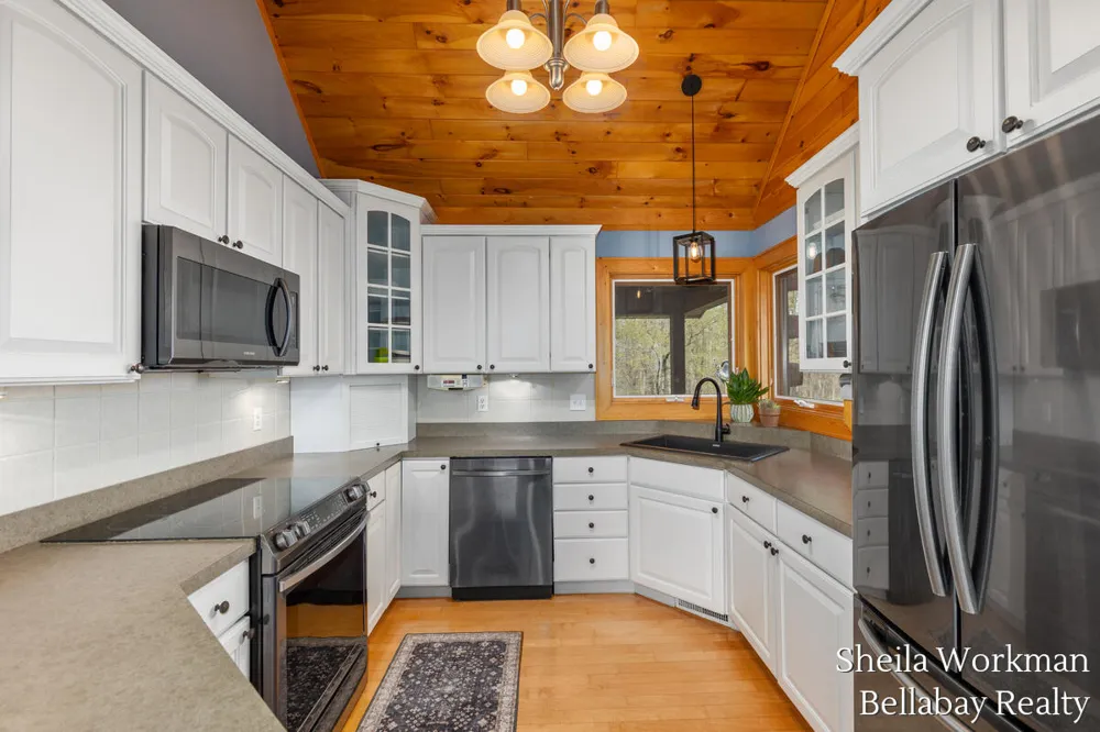 7320 100th Street SE Caledonia Township, MI 49316