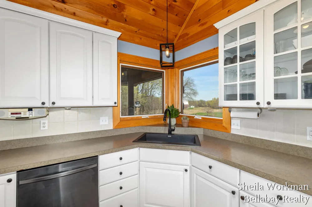7320 100th Street SE Caledonia Township, MI 49316