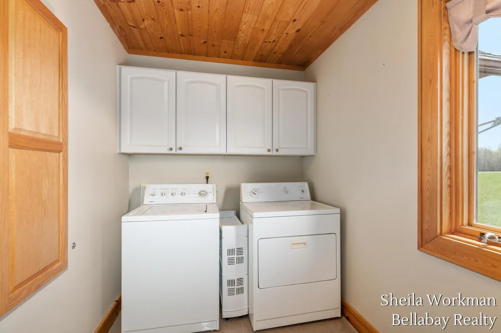 7320 100th Street SE Caledonia Township, MI 49316