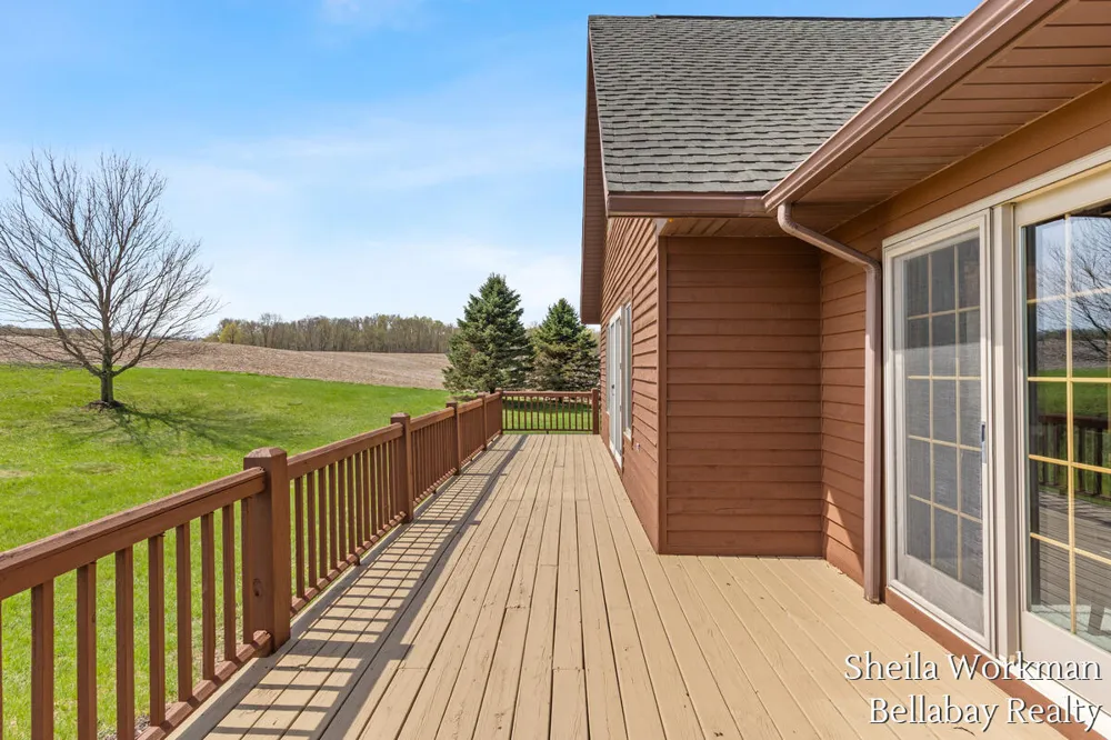 7320 100th Street SE Caledonia Township, MI 49316