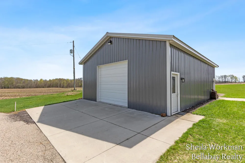 7320 100th Street SE Caledonia Township, MI 49316