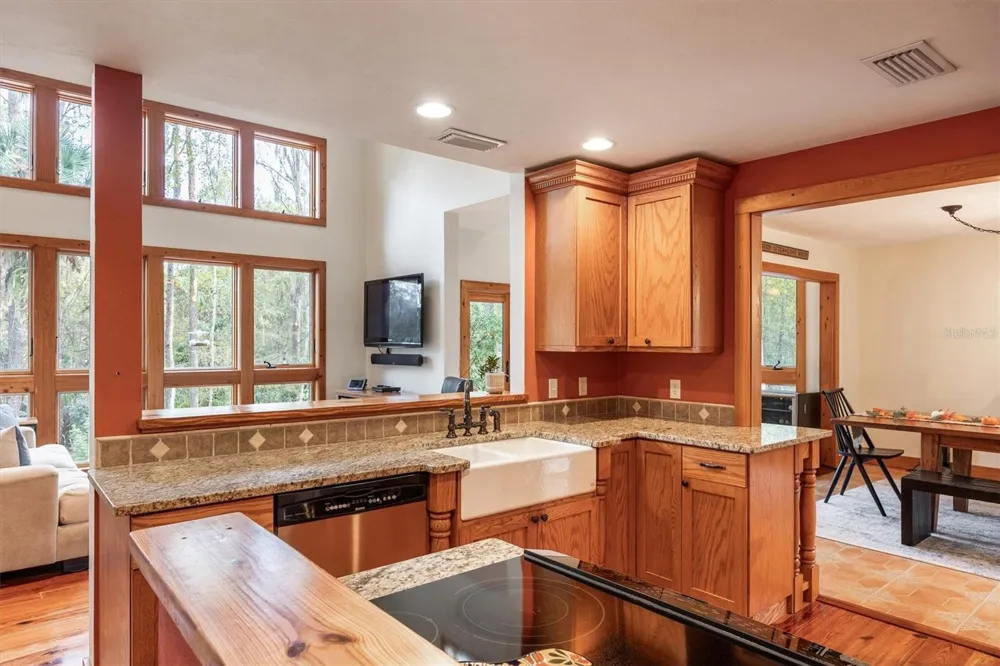 22675 NW 75TH AVENUE ROAD Micanopy, FL 32667