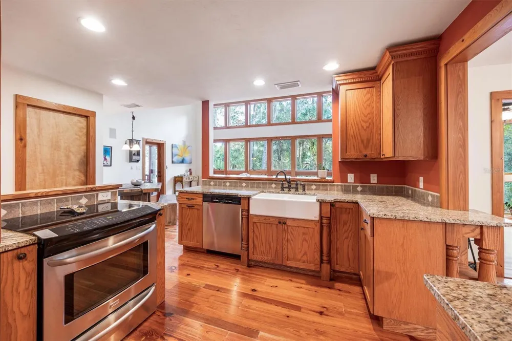 22675 NW 75TH AVENUE ROAD Micanopy, FL 32667