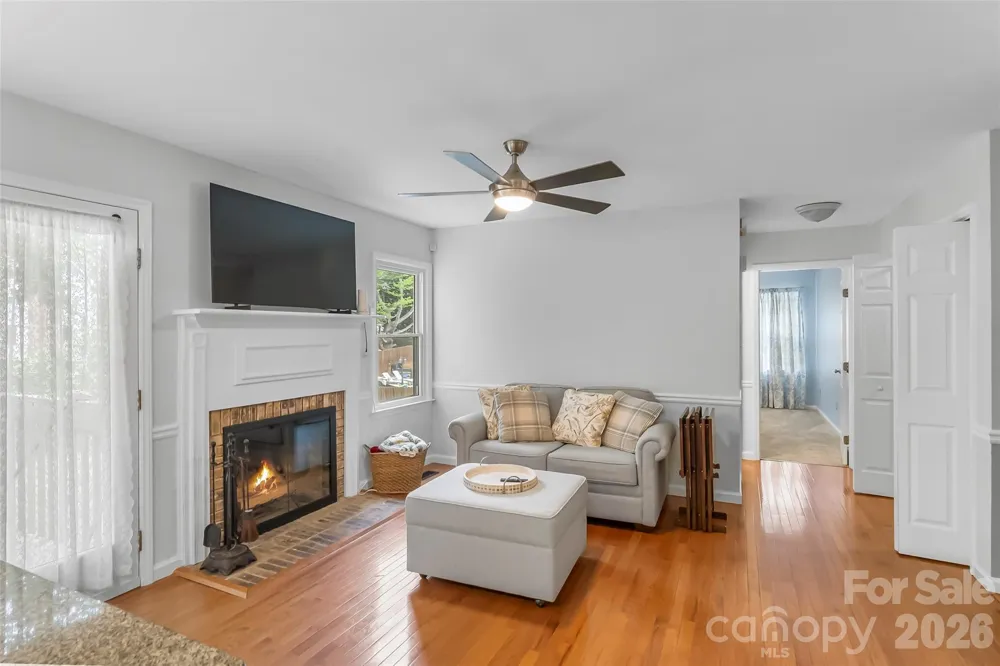 808 Lakey Gap Road Black Mountain, NC 28711
