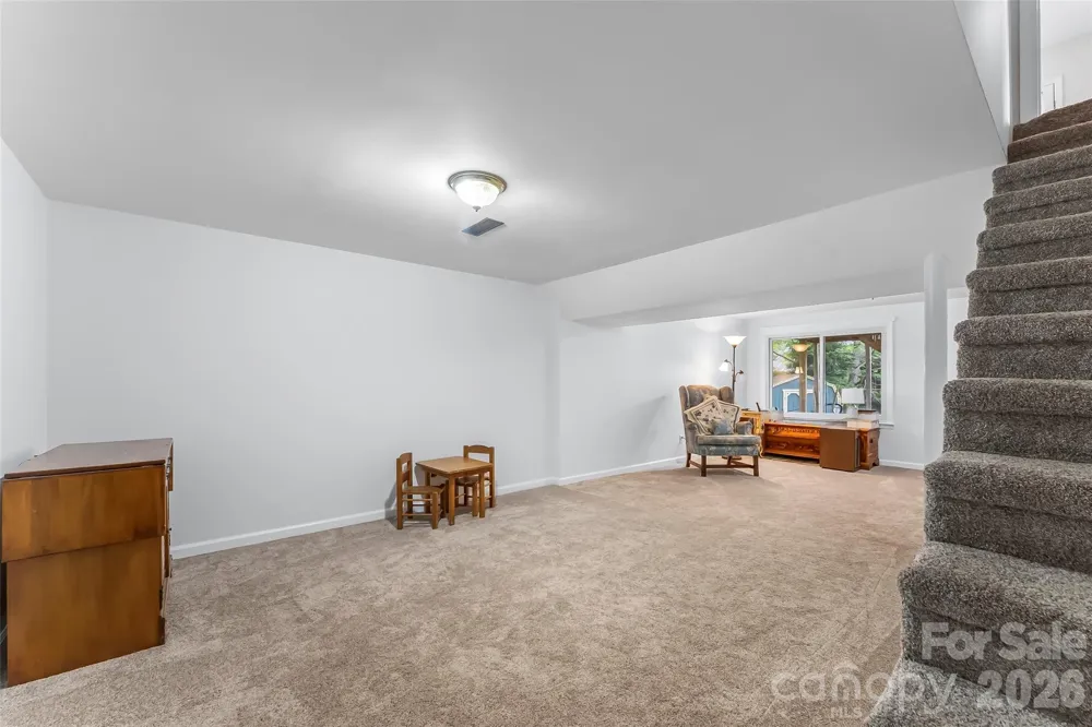808 Lakey Gap Road Black Mountain, NC 28711