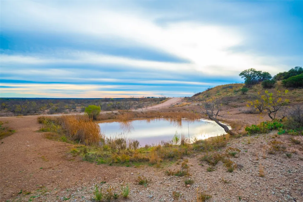 8500 County Road 121 Cross Plains, TX 76801