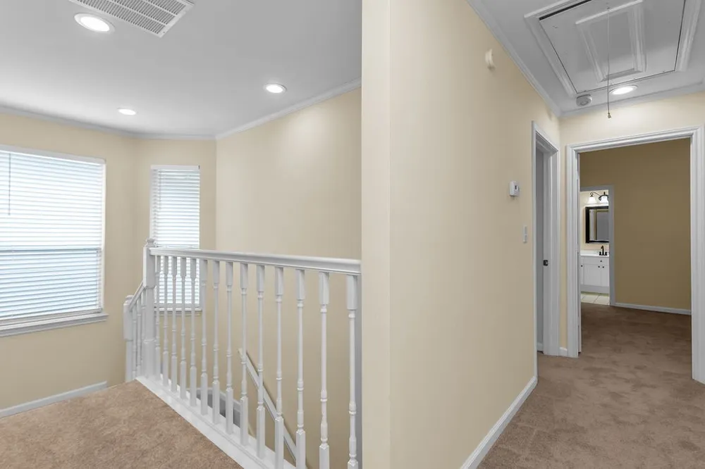 6015 Thursby Avenue Dallas, TX 75252