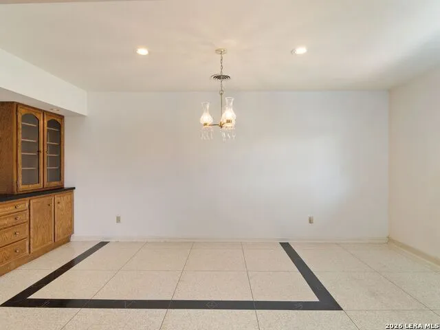 104 Herweck Drive Castle Hills, TX 78213