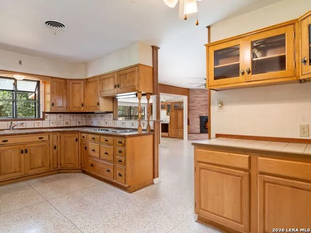 104 Herweck Drive Castle Hills, TX 78213