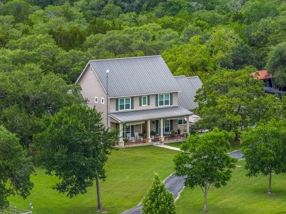 965 Us Hwy 90 Flatonia, TX 78941