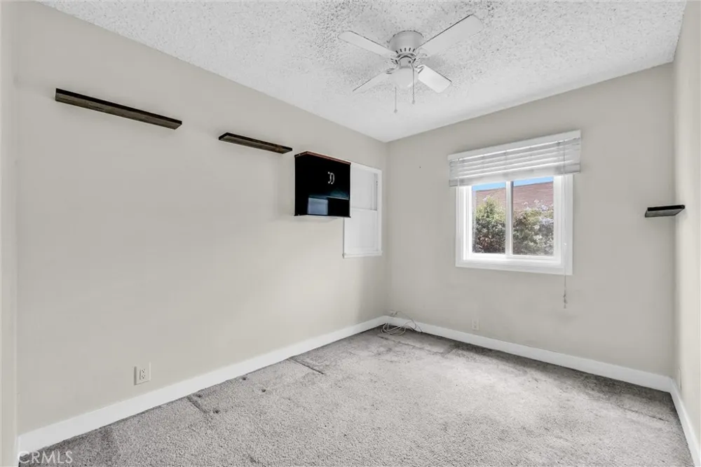 4997 Hollyhock Riverside, CA 92505