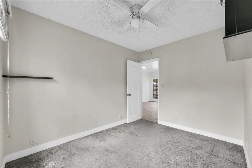 4997 Hollyhock Riverside, CA 92505