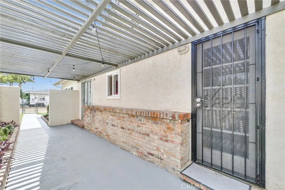 4997 Hollyhock Riverside, CA 92505