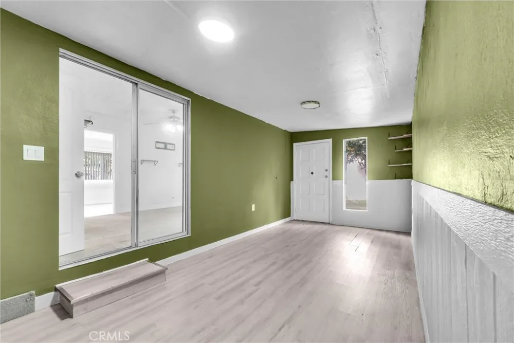 4997 Hollyhock Riverside, CA 92505