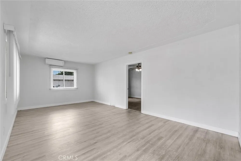 4997 Hollyhock Riverside, CA 92505