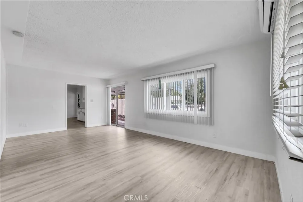 4997 Hollyhock Riverside, CA 92505