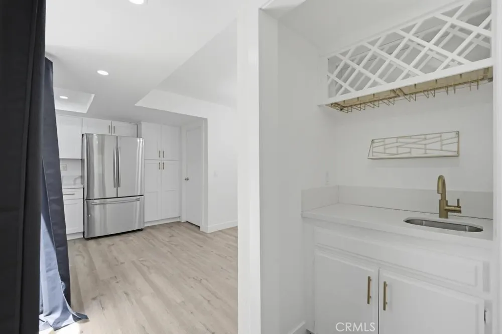 44200 Kingtree #16 Lancaster, CA 93534