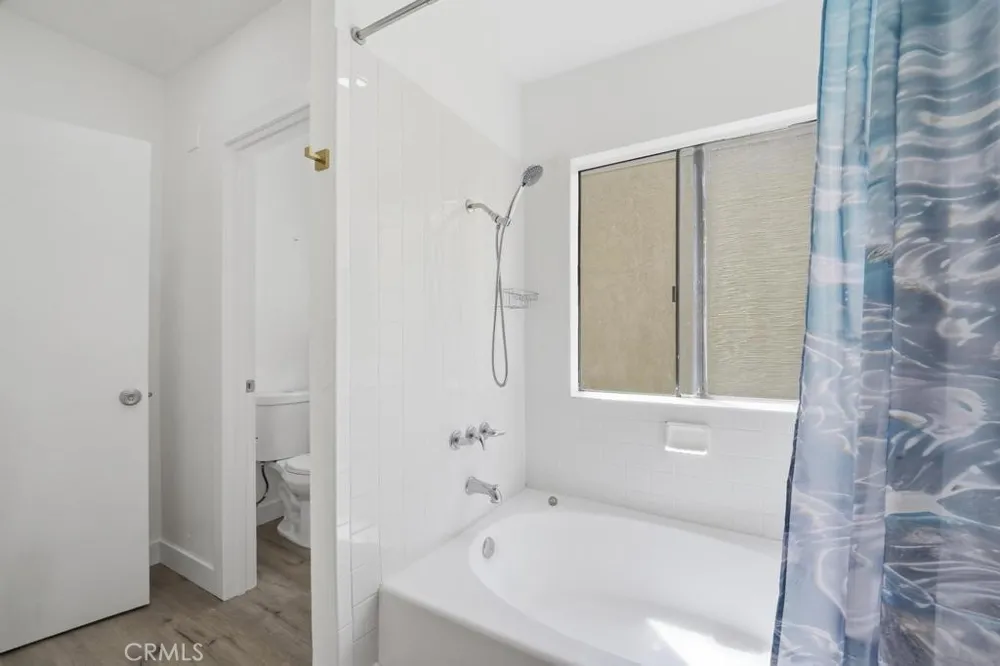 44200 Kingtree #16 Lancaster, CA 93534