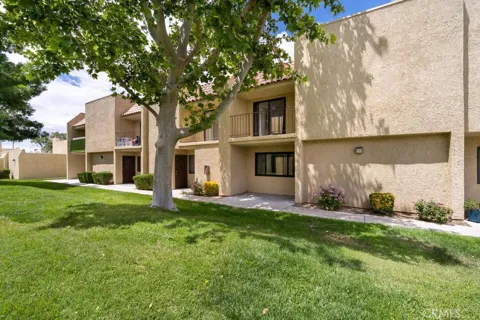 44200 Kingtree #16