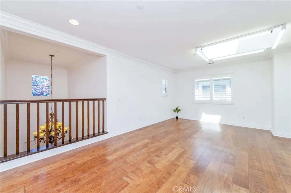 13925 Barnett Eastvale, CA 92880