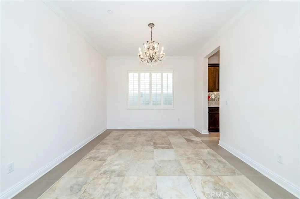 13925 Barnett Eastvale, CA 92880