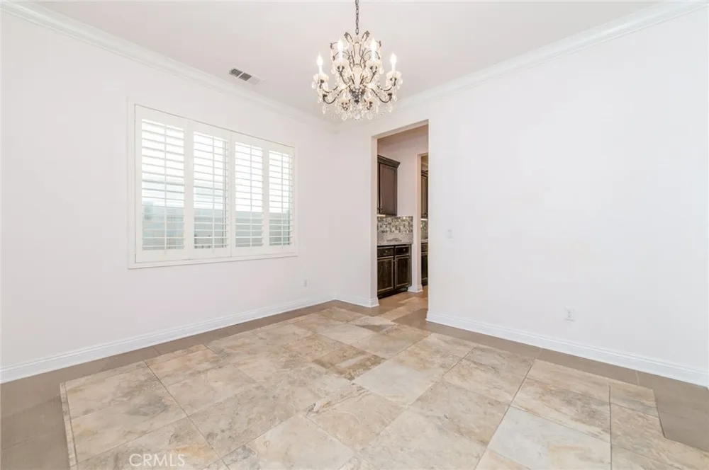 13925 Barnett Eastvale, CA 92880
