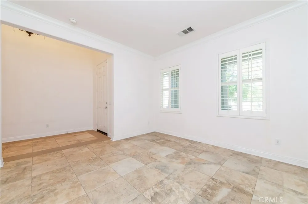 13925 Barnett Eastvale, CA 92880