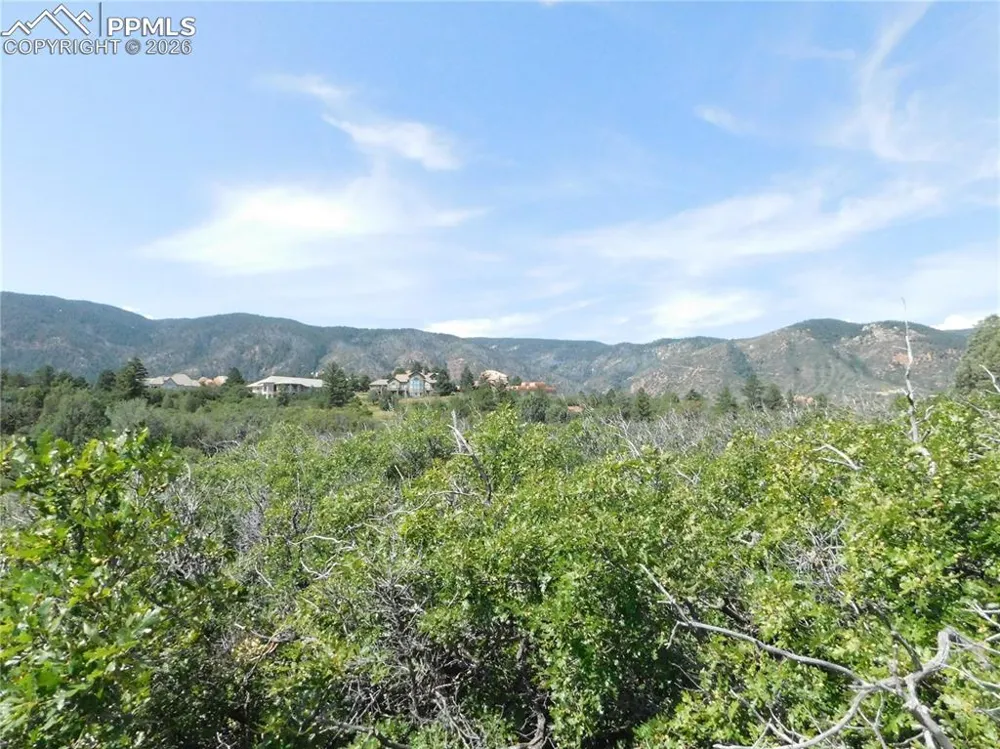 5967 Country Club Drive Larkspur, CO 80118