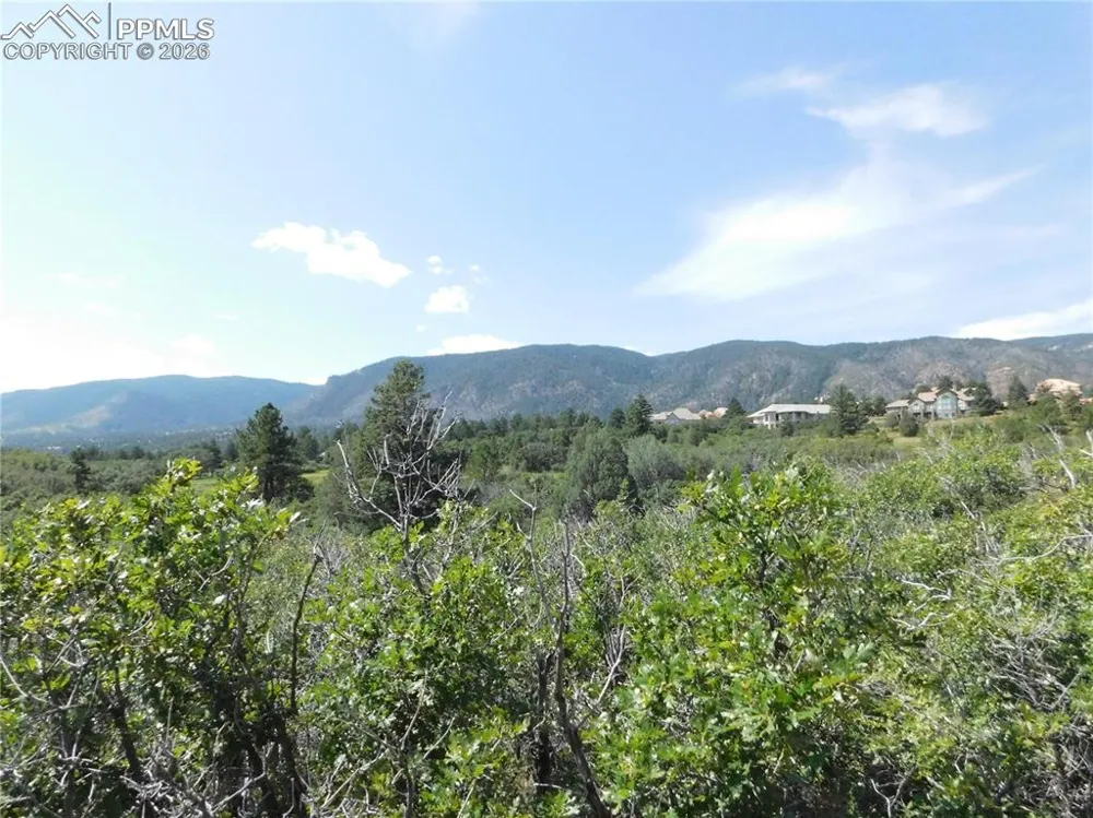 5967 Country Club Drive Larkspur, CO 80118