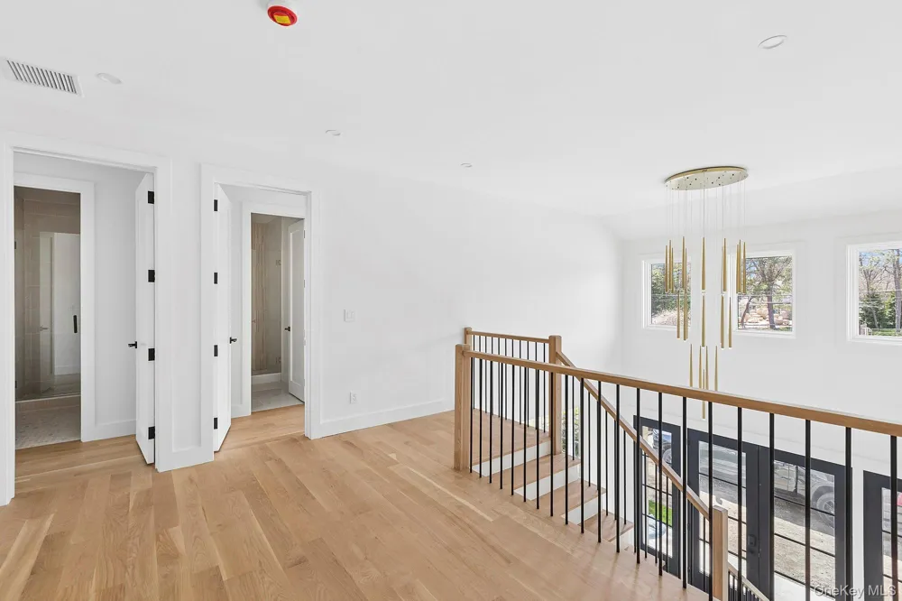 14 Ridge Road Southampton, NY 11968